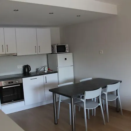 Le Pre-Chet Apartment Profondeville Exterior photo